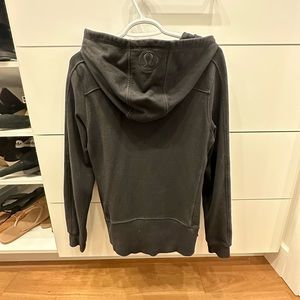 Lululemon sweater/jacket